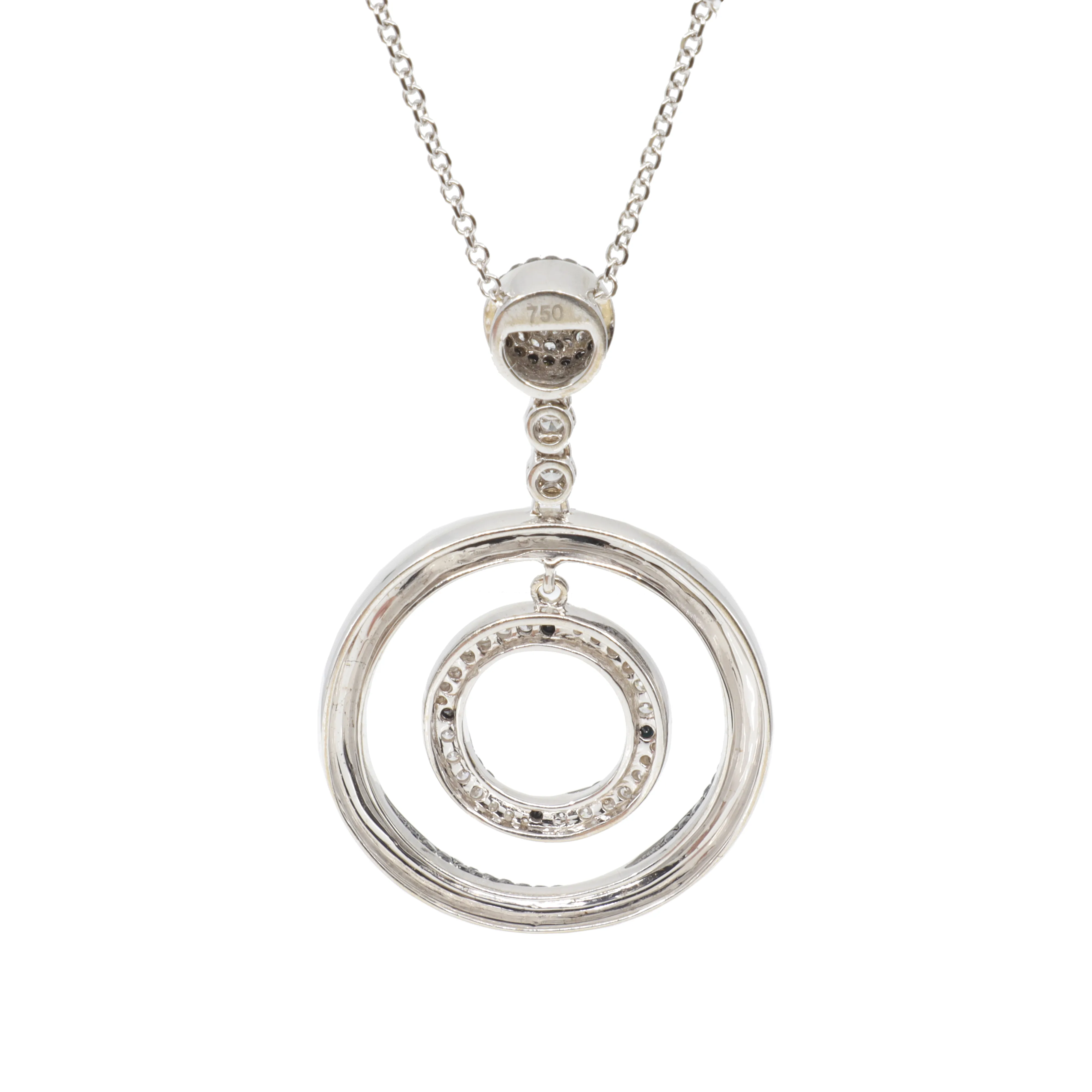 18k White Gold Diamond Pendant - 20332839