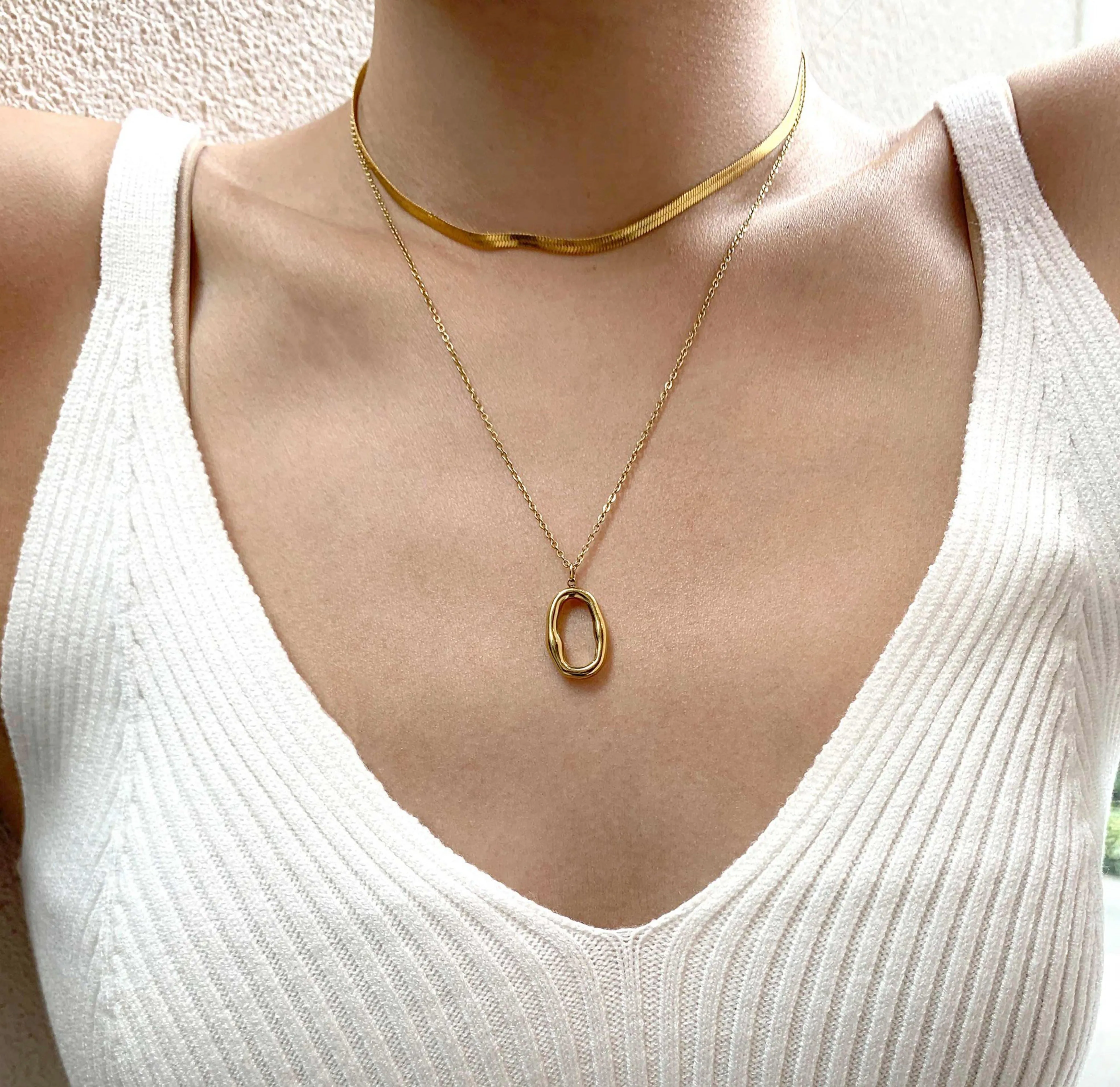 BECCA GOLD SNAKE CHAIN NECKLACE