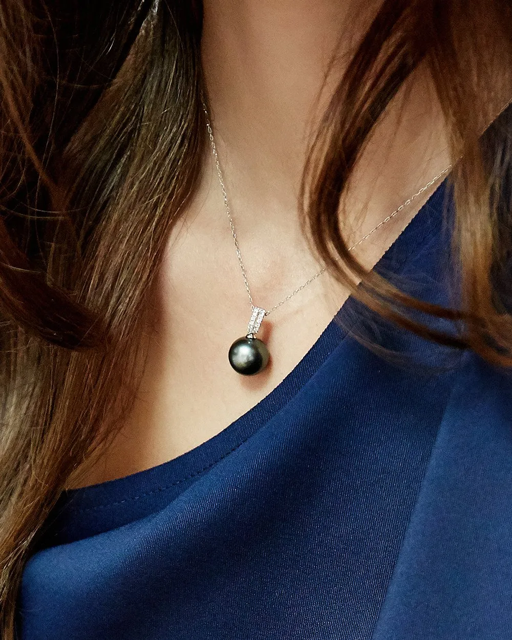 Black Tahitian Pearl & Diamond Jet Set Pendant