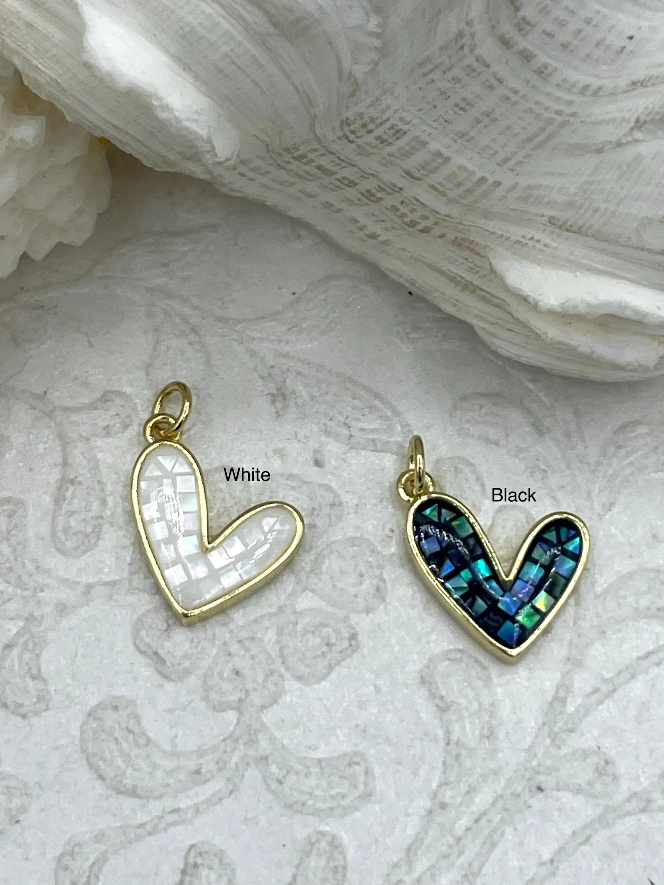 Heart Shaped Dyed Mother of Pearl  and Gold Pendants, Mother of Pearl Gold Plated Brass, 2 Colors, Black or White, 15mm x 14mm. Fast Ship.