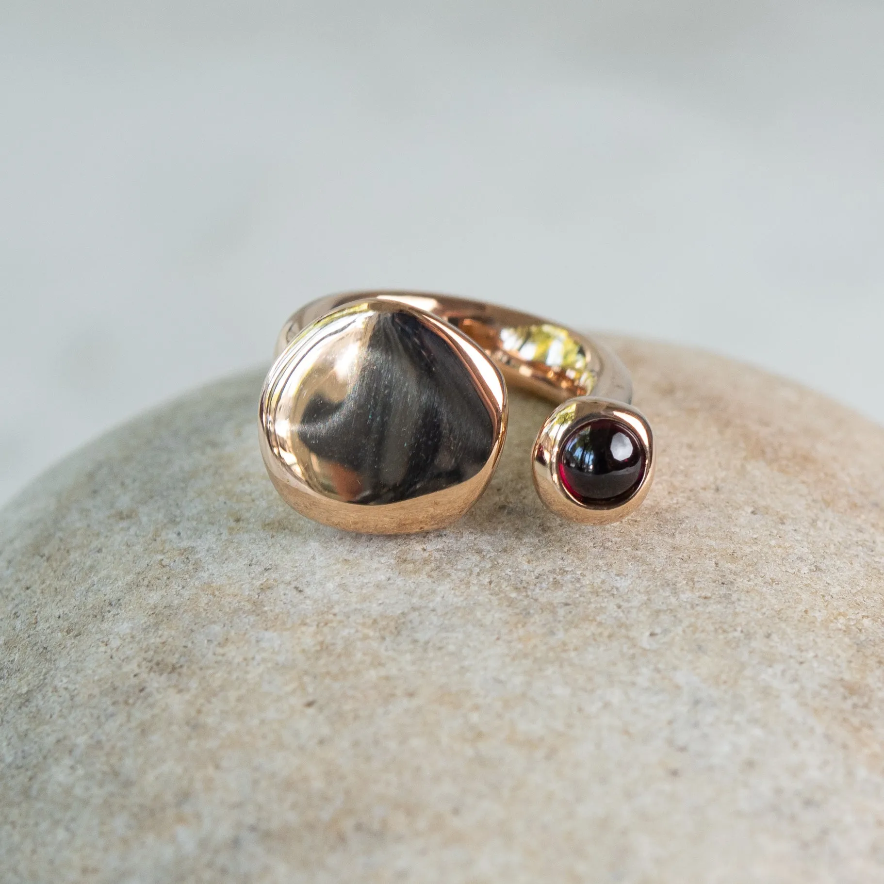 Monica Castiglioni Spatusce 17 Bronze & Garnet Ring