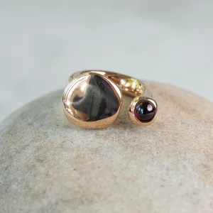 Monica Castiglioni Spatusce 17 Bronze & Garnet Ring