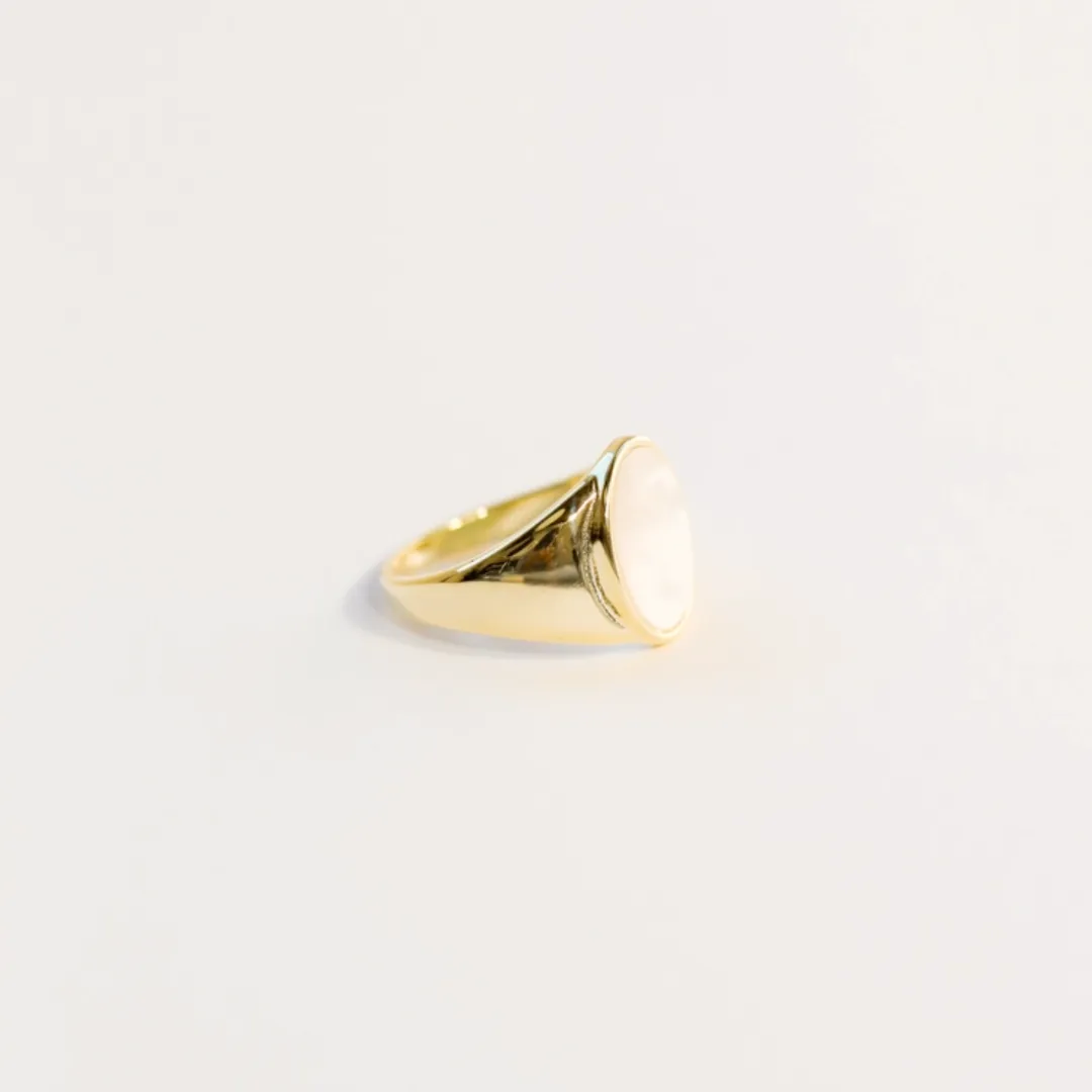 Mother of Pearl Signet Ring, Size 6