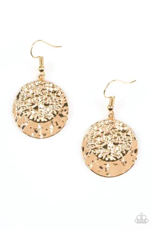 Paparazzi Earring ~ Texture Tribute - Gold