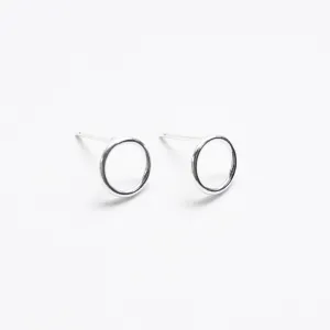 Small Silver Wire Circle Studs