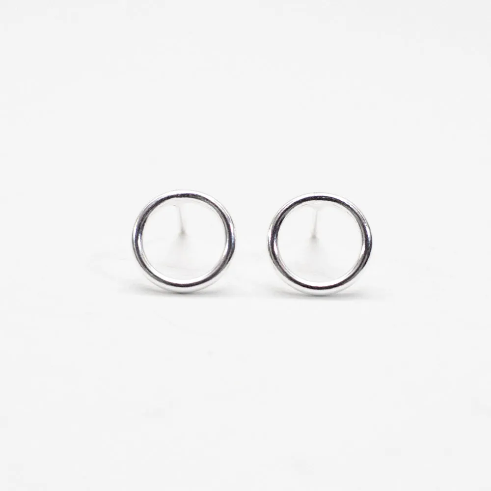 Small Silver Wire Circle Studs