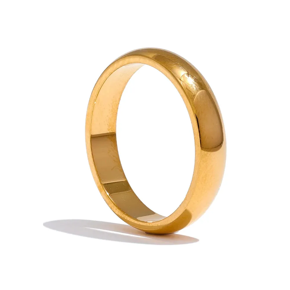 VAIGE Daily Classic Stainless Steel Glossy Ring - 18k Gold Plated Hypoallergenic Jewelry